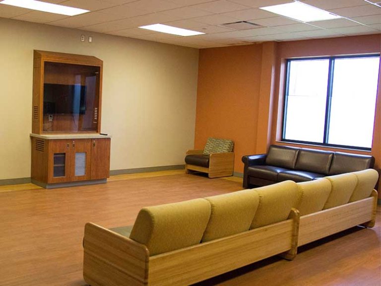 Tour Photos of Longleaf Hospital in Alexandria, LA